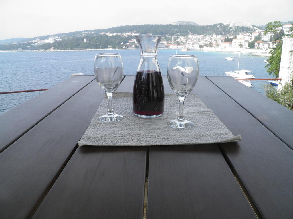 Apartman Radosic Hvar Town Eksteriør billede
