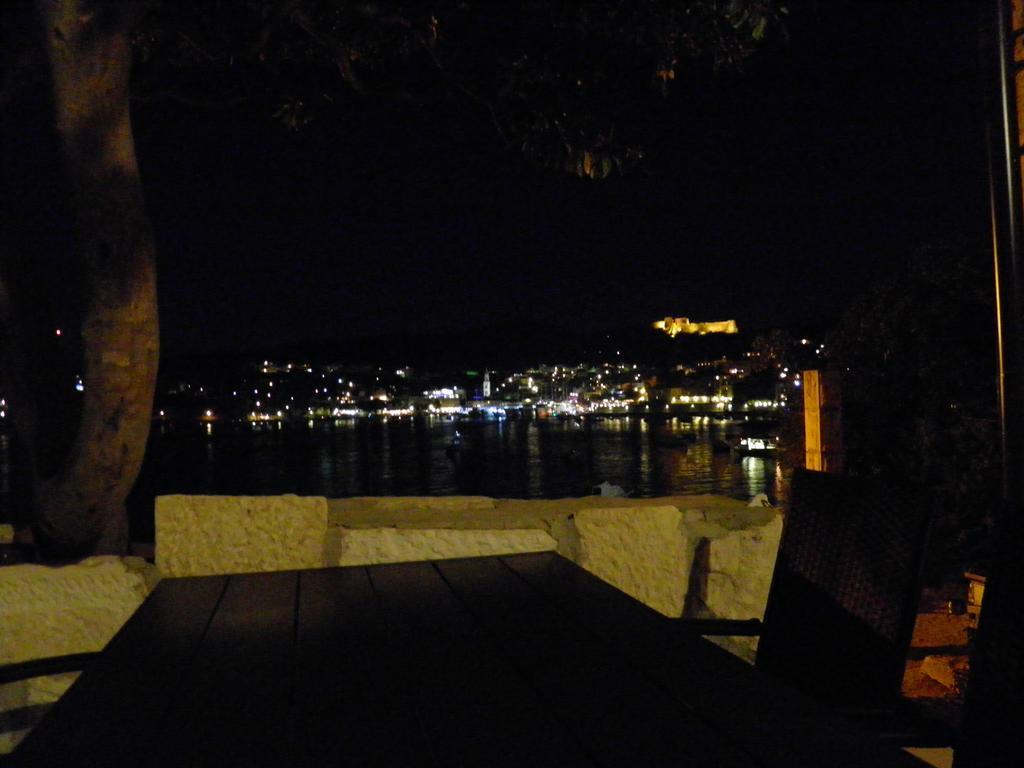 Apartman Radosic Hvar Town Eksteriør billede